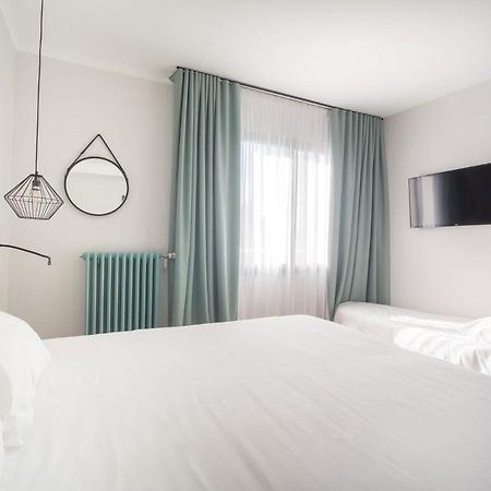 Urban Style Hotel De France ヴァンヌ エクステリア 写真