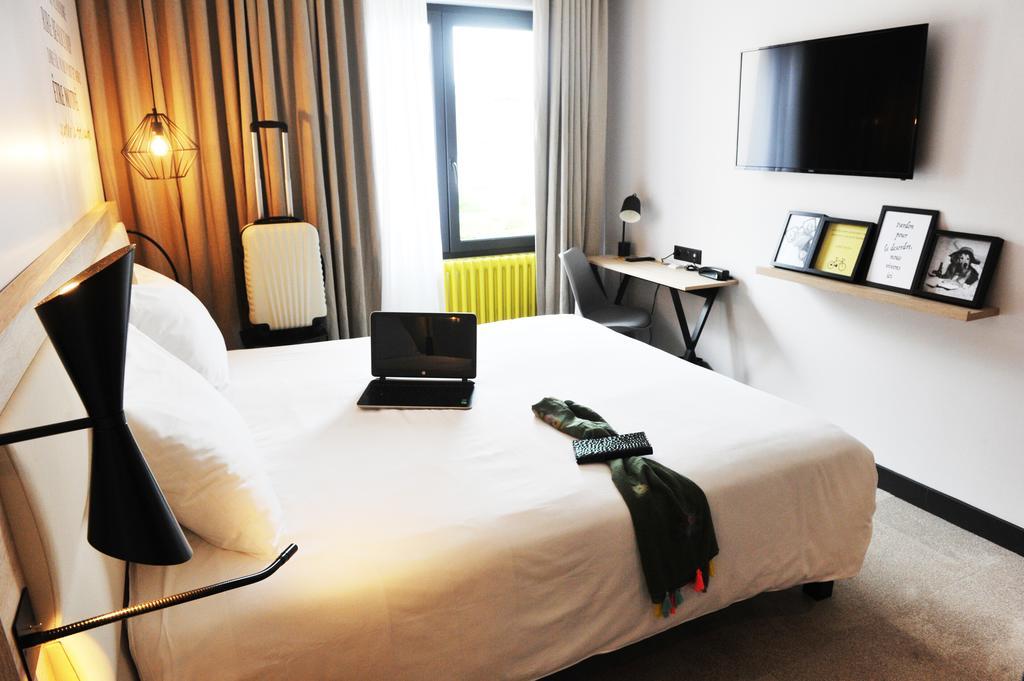 Urban Style Hotel De France ヴァンヌ エクステリア 写真